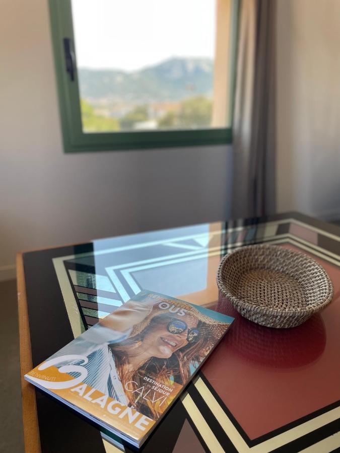 Residence Antonia Appartements Avec Piscine Commune - Centre Ville Calvi 卡尔维 外观 照片