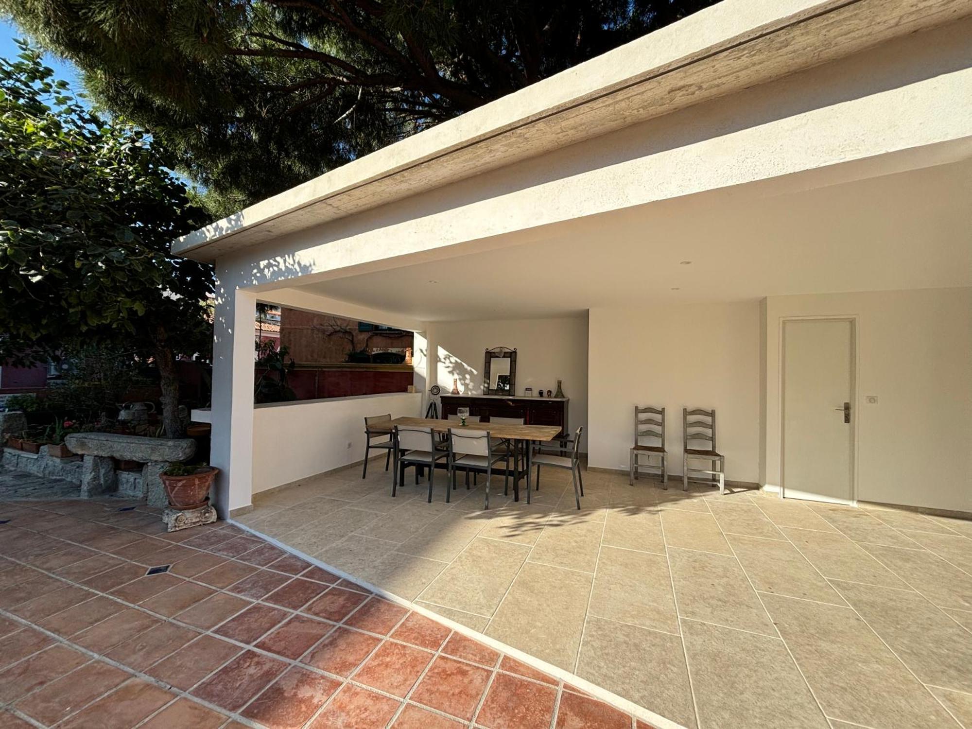 Residence Antonia Appartements Avec Piscine Commune - Centre Ville Calvi 卡尔维 外观 照片